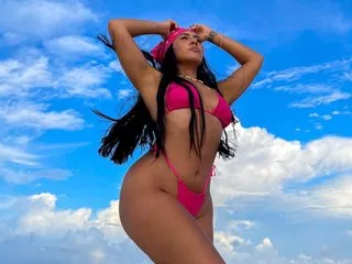 nooniemoon – webcam model profile photo Image 4