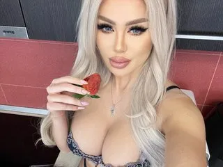 phoebepaw – webcam model profile photo Image 2