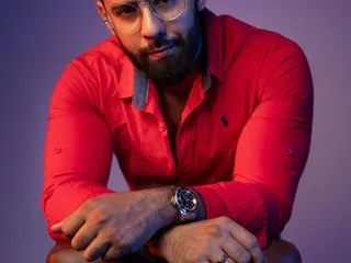 sigmasian – webcam model profile photo Image 4