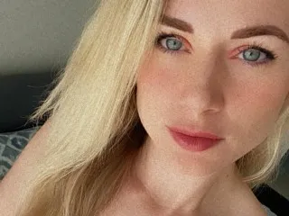 KateDivineUK – webcam model profile photo