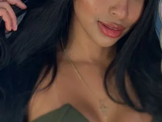 nika_lodge_official – webcam model profile photo Image 15