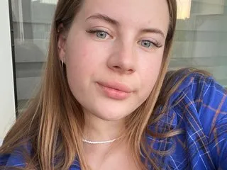 _sirine_ – webcam model profile photo Image 3